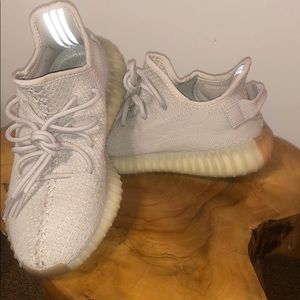 Yeezy Boost 350 v2 Sesame